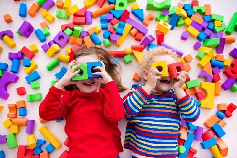 Kinder beim Lernen